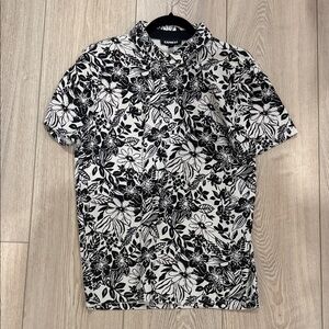 Express Black & White Floral Short-Sleeve Button-Down Shirt